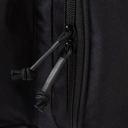Close-up detail of the durable zipper with rugged cord pulls on the Murf Big Dawg Rack Bag, emphasizing accessibility and quality.